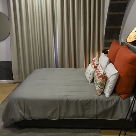 Guestready - Casa Arcadas Szálloda *